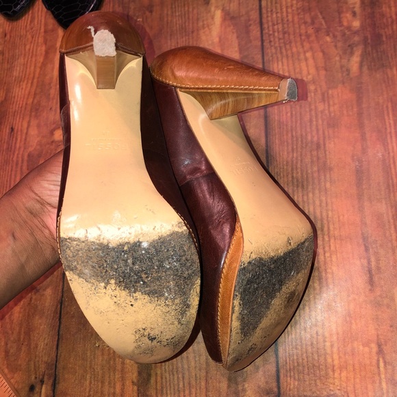 FOSSIL~Allison Two-tone Leather Peep Toe Pumps~8.5 - Picture 7 of 8